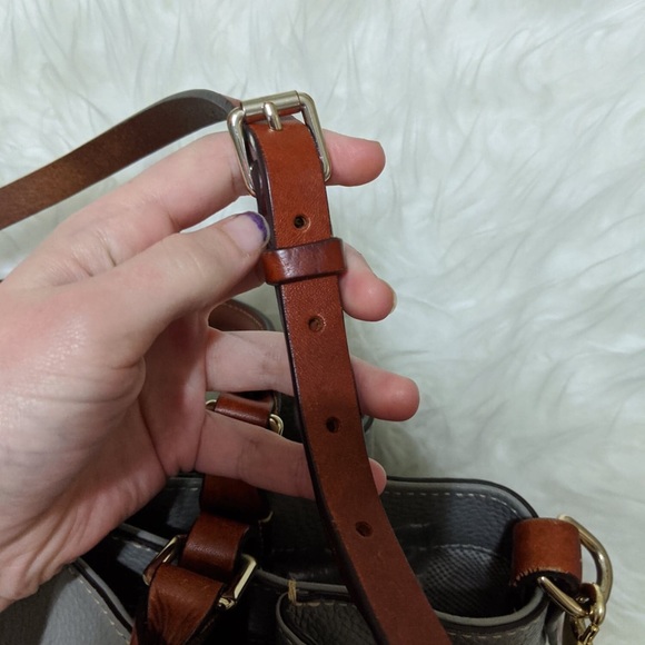 Host Pick ❤️ Dooney & Bourke Barlow bag - Picture 5 of 12